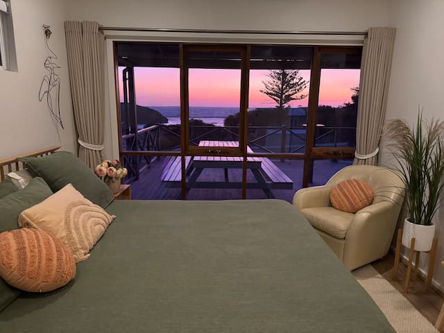 Moore to Sea~Spectacular views in stylish comfort