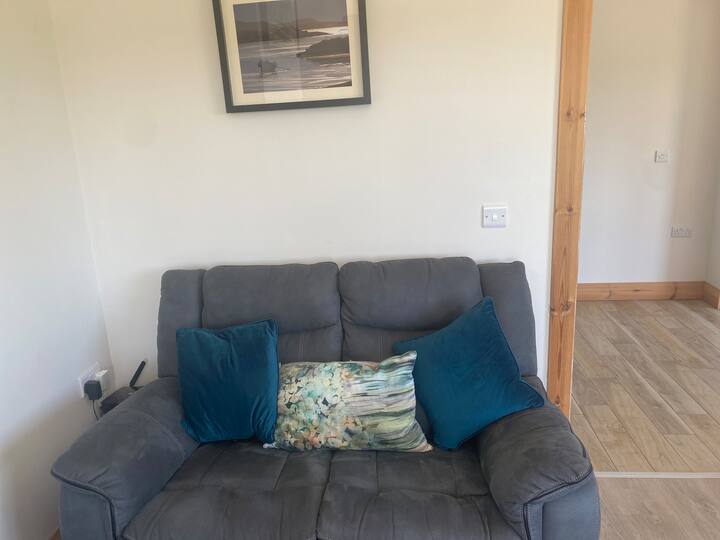 Mo Chró Beag 
4 Bedroom House, Beautiful Location - County Donegal