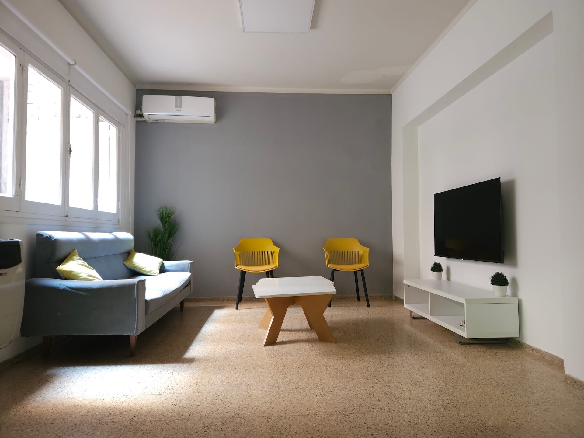 ♥Mdz city♥ big - cozy - located- Parking included!