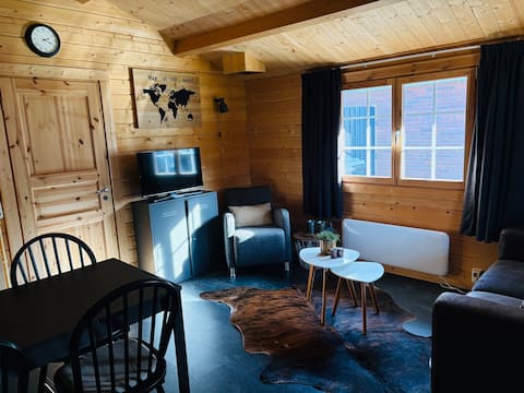 The Hunehut. A cozy hut!