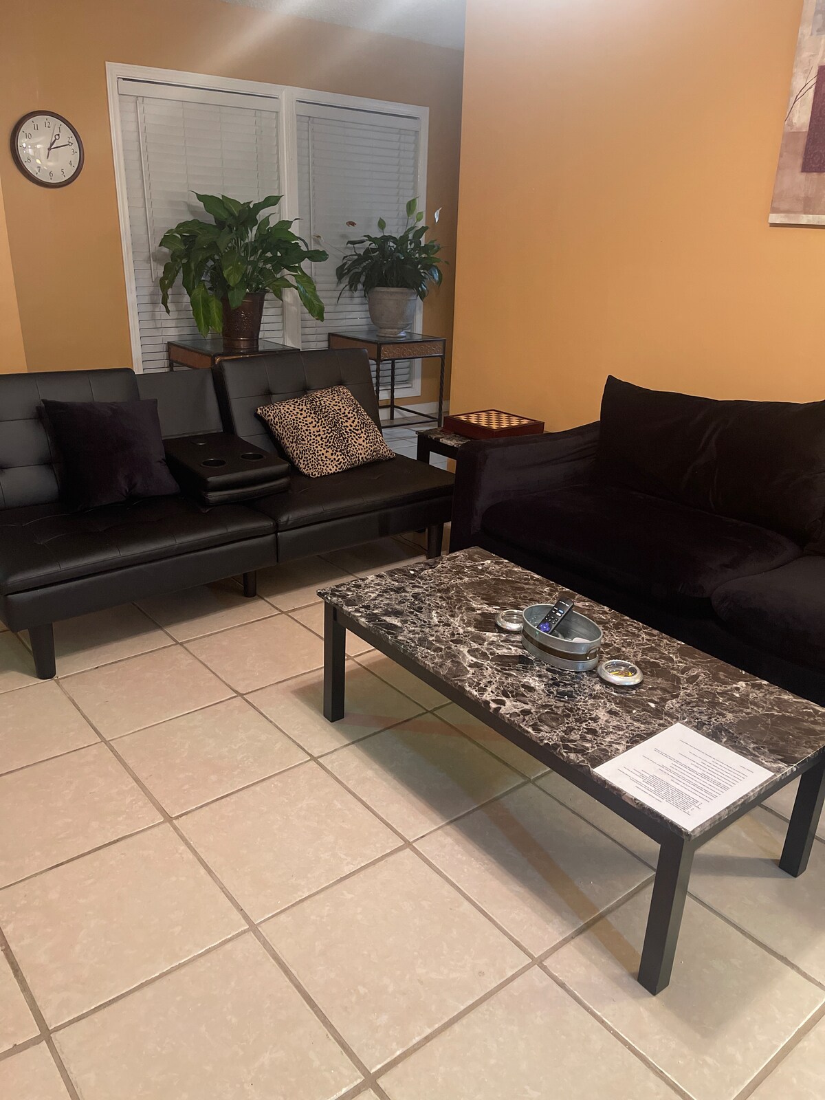 Top Airbnb: Room to Relax, spacious 1 Bedroom, Washer/Dryer, in Jackson