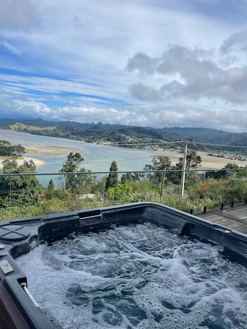 Tairua Luxury hot tub views