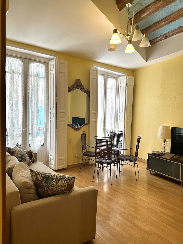 Piso En Casa Mordernista En El Centro De Zaragoza - Saragosse