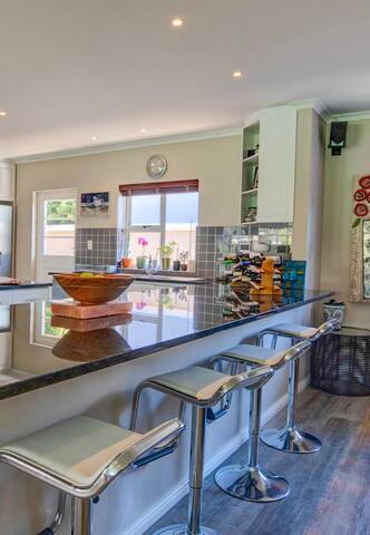 Gorgeous Family Home – Secure Eco Estate gallery image 3