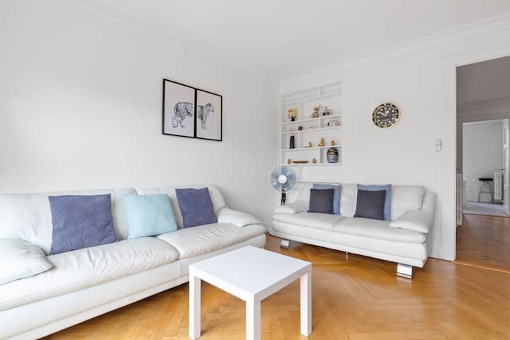 2bd Apartment Terrace Heart Of Geneva - Renovated - Ginebra