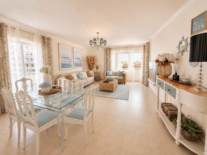 Exclusive Beachfront Moments | Sea View & Balcony - Ferragudo