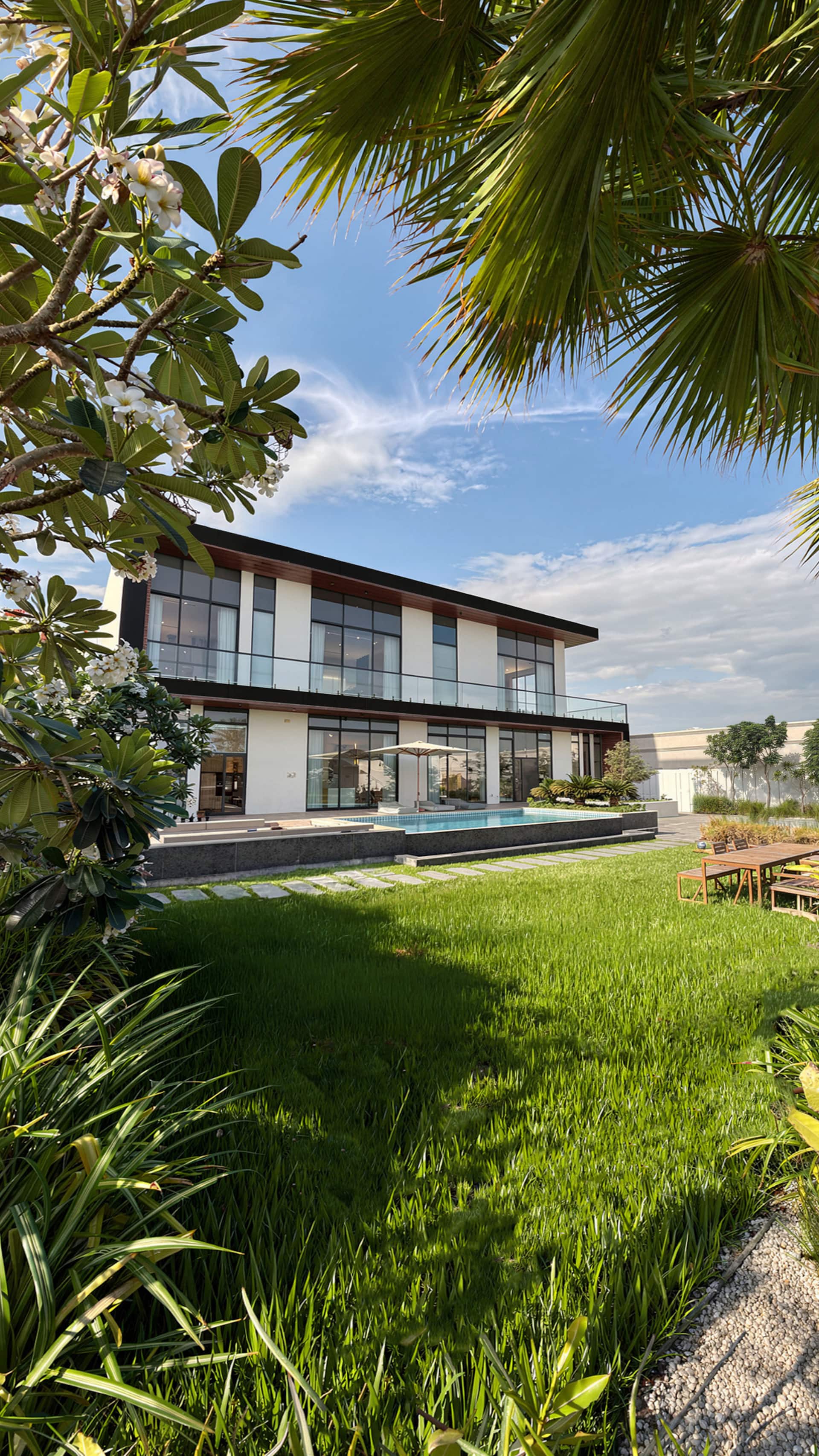 Villa72