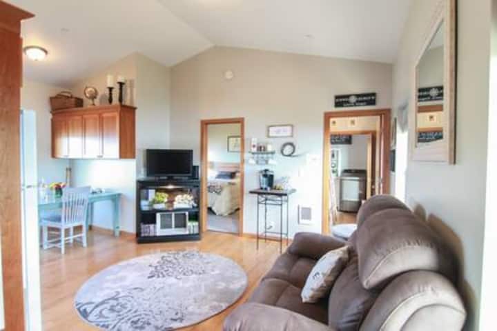 2br Astoria Escape | Surrounded By Water & Views - Fort Stevens State Park, Hammond