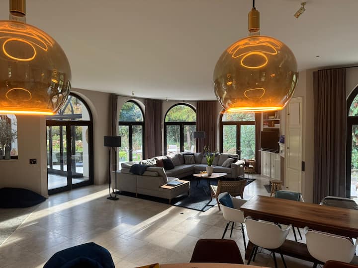 Your Dream Family House! With Indoor Swimming Pool - Brasschaat