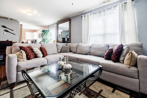 Top Airbnb: The Cloud đź’¨ A 420 Friendly Kind of Place in Center Hill