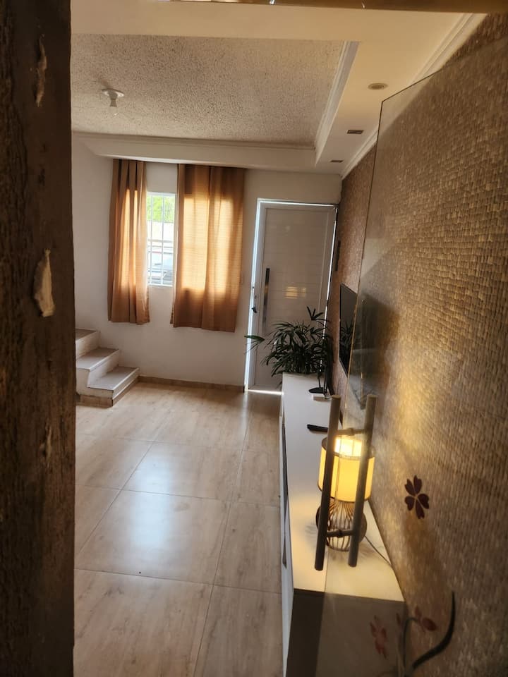 Conforto E Facilidade Em Bertioga: Praia/centro - Bertioga