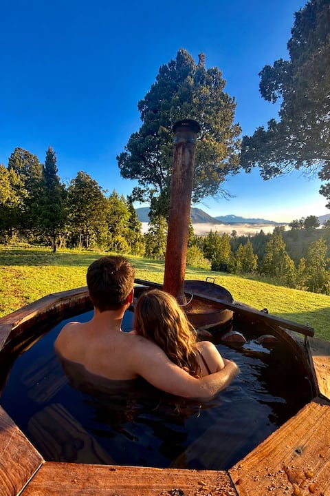 La Cassona with Trevelin hot water tub