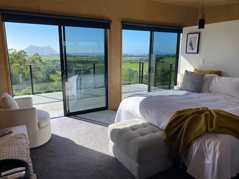 Riders’ Rest - The Lodge | Seaview from Spa