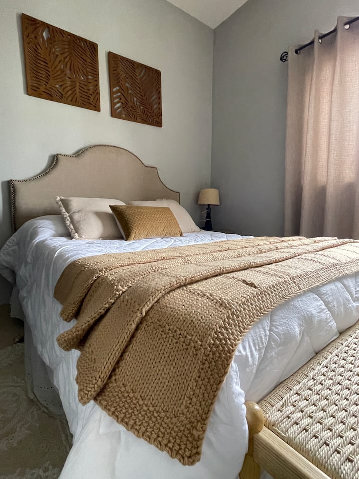 غرفة النوم 2