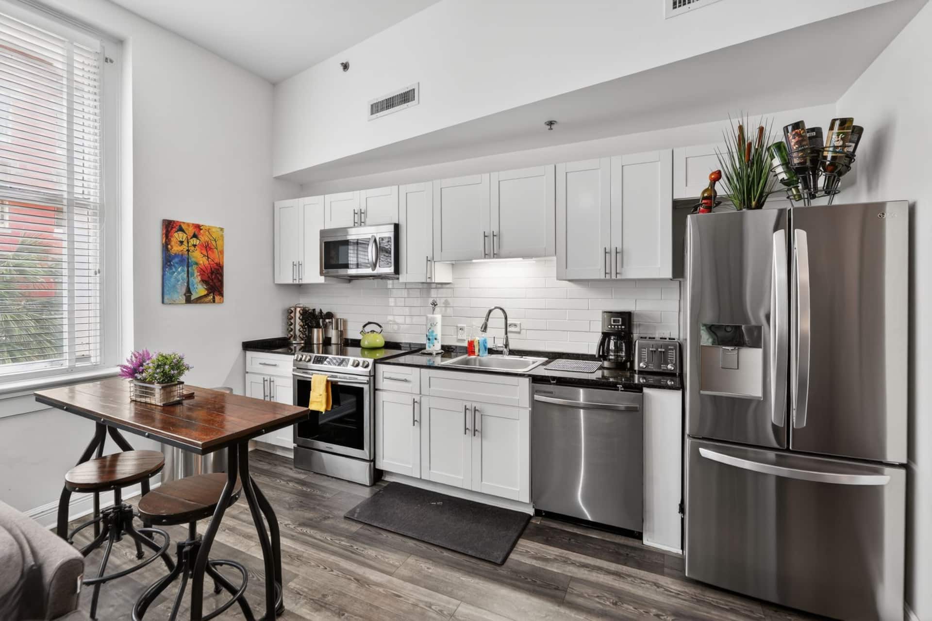 Beautiful Designer 1 BR - Walk to the Quarter! — foto 3