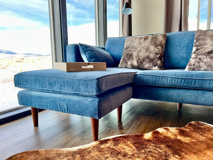 Alturas 2- 2br Modern Cabin, Huge Views + Privacy - Montana