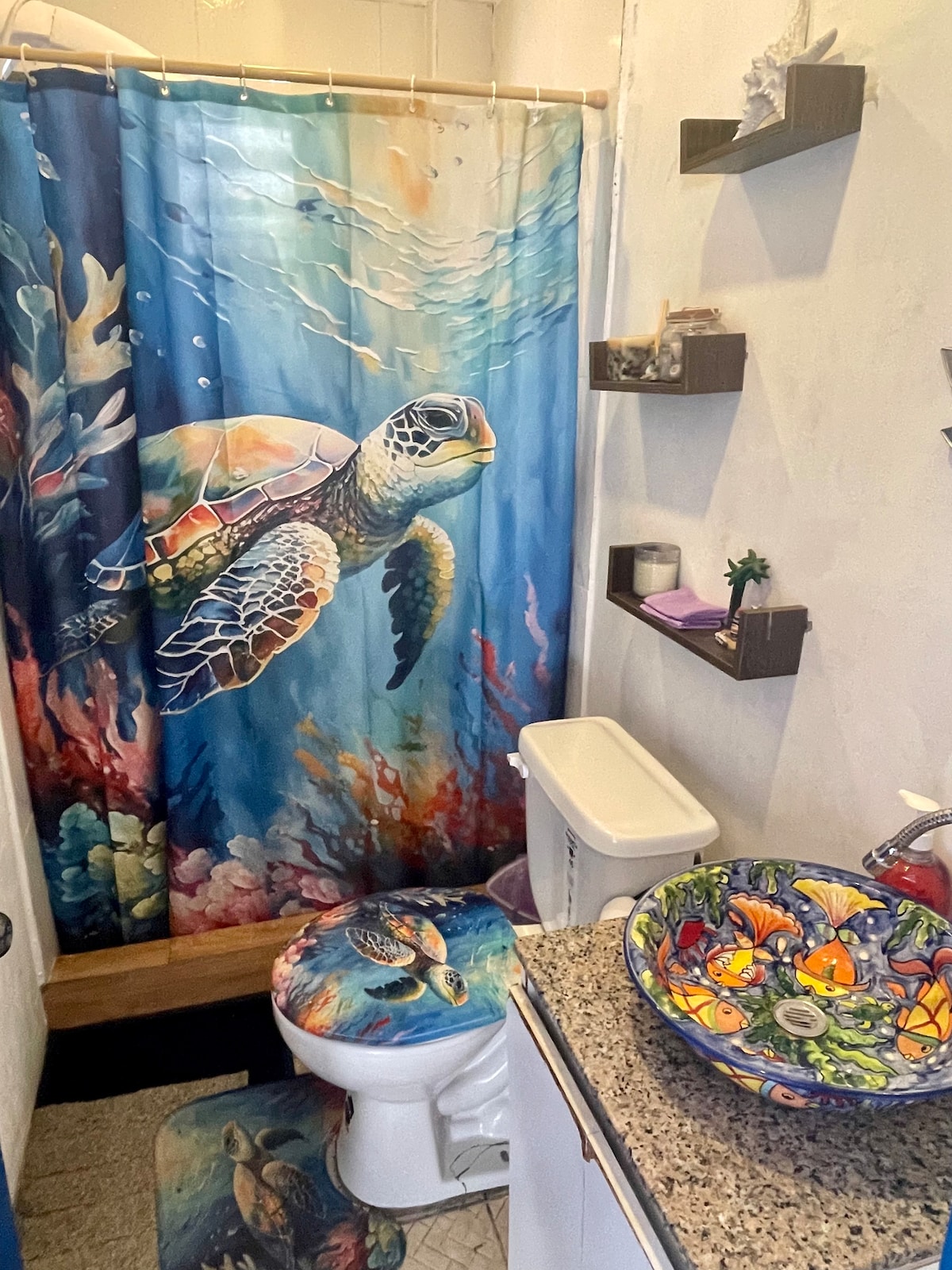 Welcoming Beach House in Atami, near El Tunco Surf