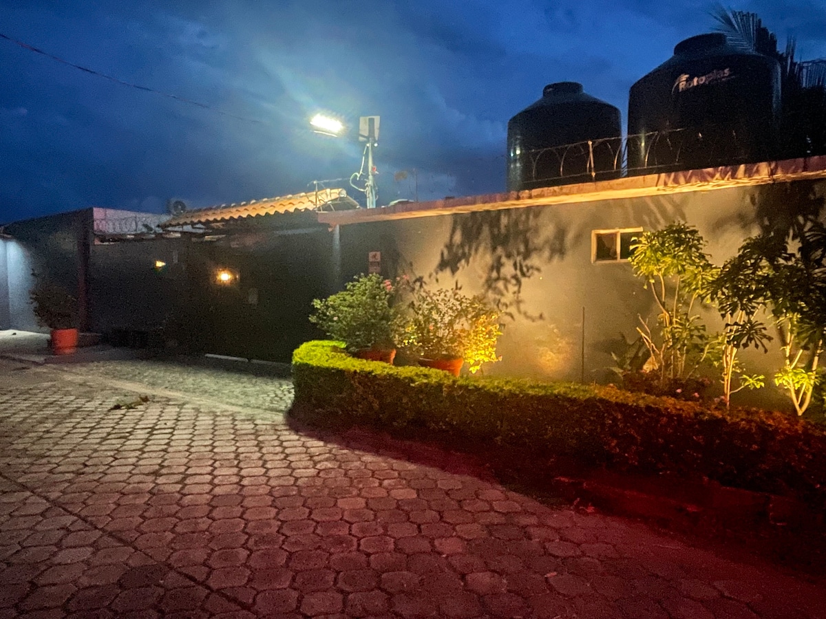 Welcoming Beach House in Atami, near El Tunco Surf