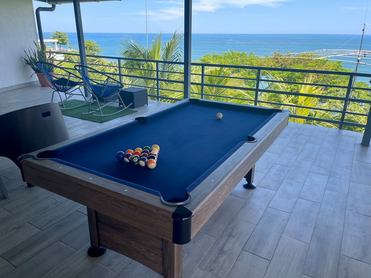 Welcoming Beach House in Atami, near El Tunco Surf