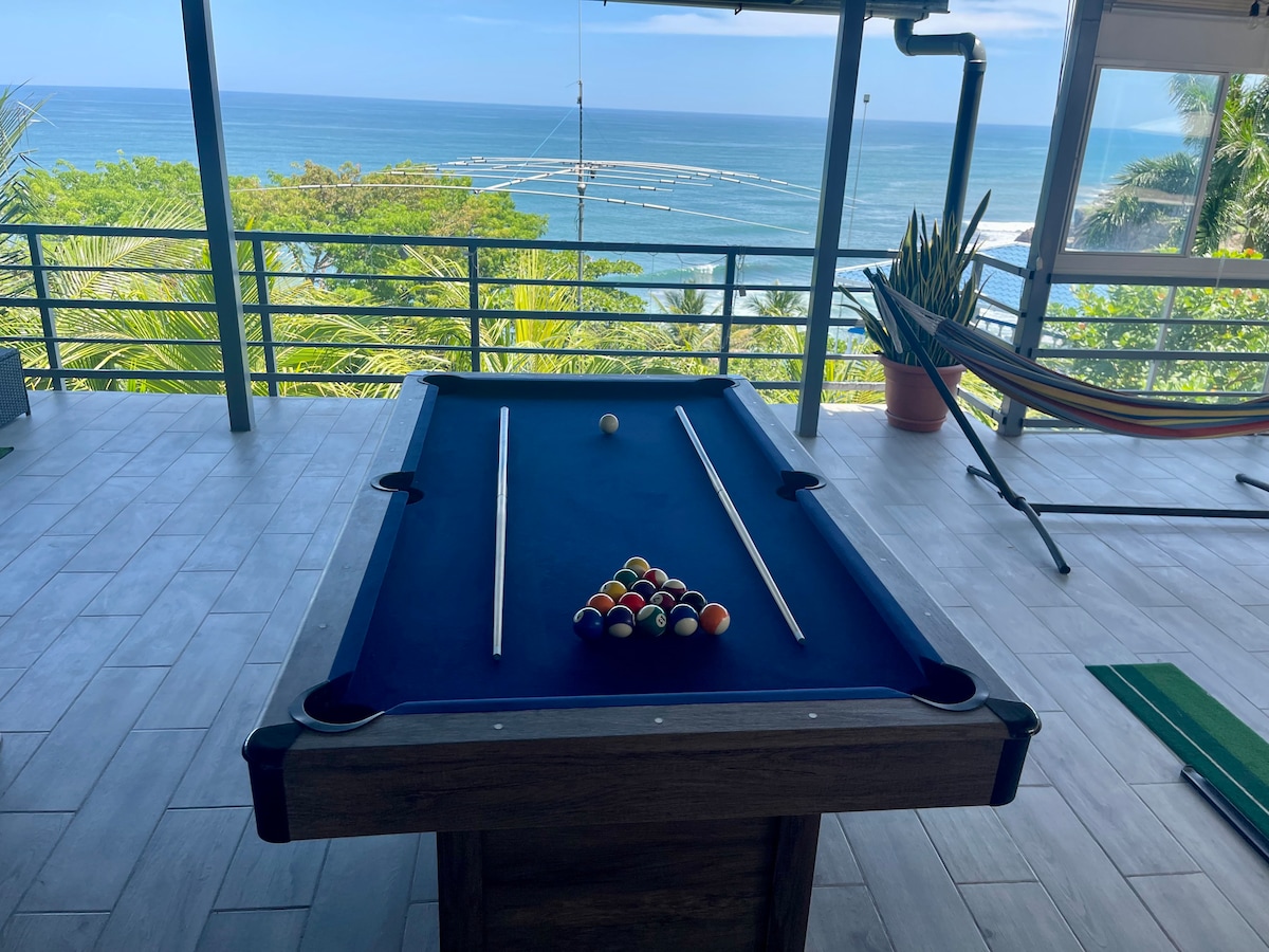 Welcoming Beach House in Atami, near El Tunco Surf