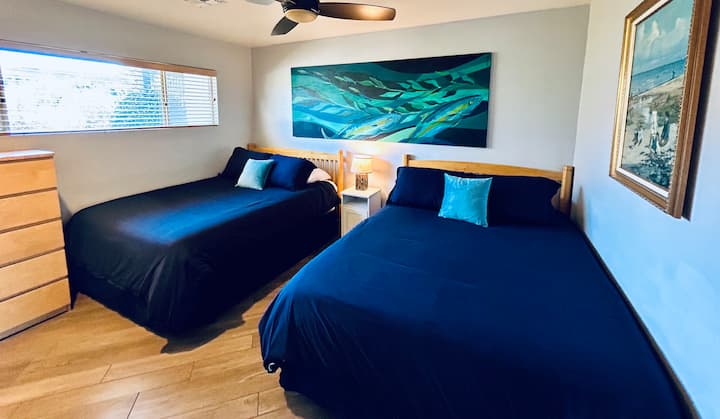 2 ორადგილიანი საწოლი, კომოდი და კარადა 