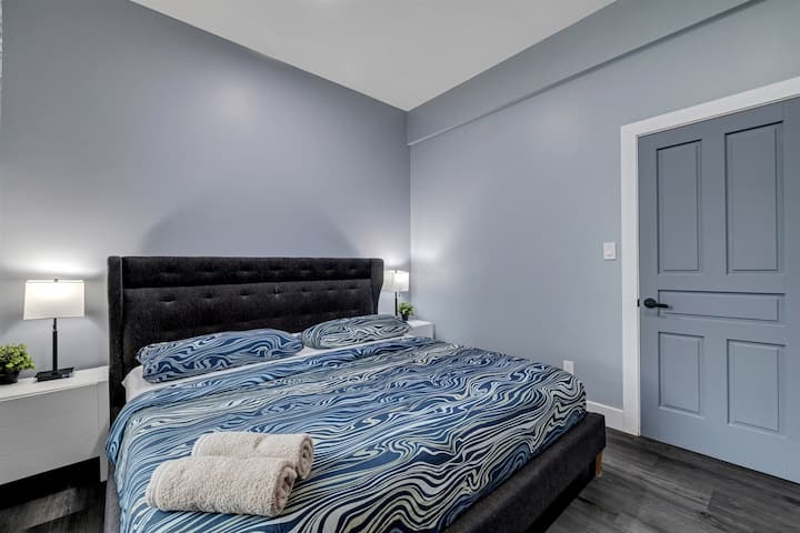 Serene Bedroom Haven