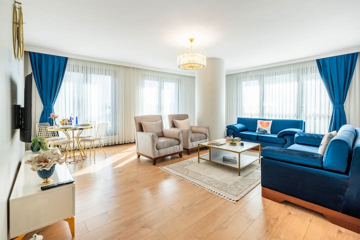 Chic and lux aparment/heart of istanbul/freeWifi