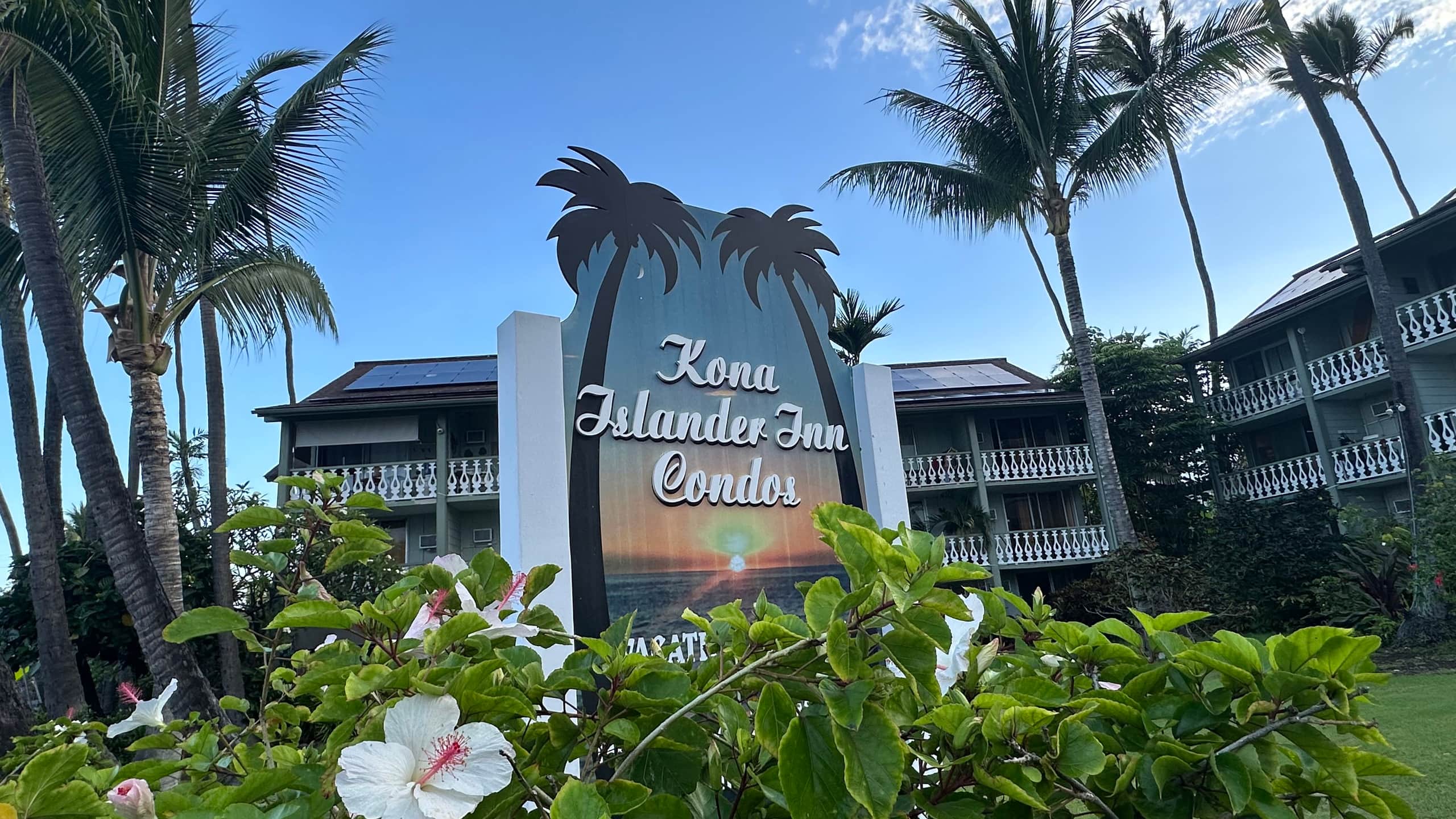 Resort in Kailua-Kona · ★4.75 · 1 bedroom · 2 beds · 1 private bath - Image 11
