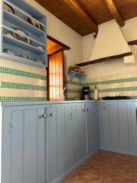 Popular Airbnb listing: It's a cozy two room house!! in Δήμος Πάτμου