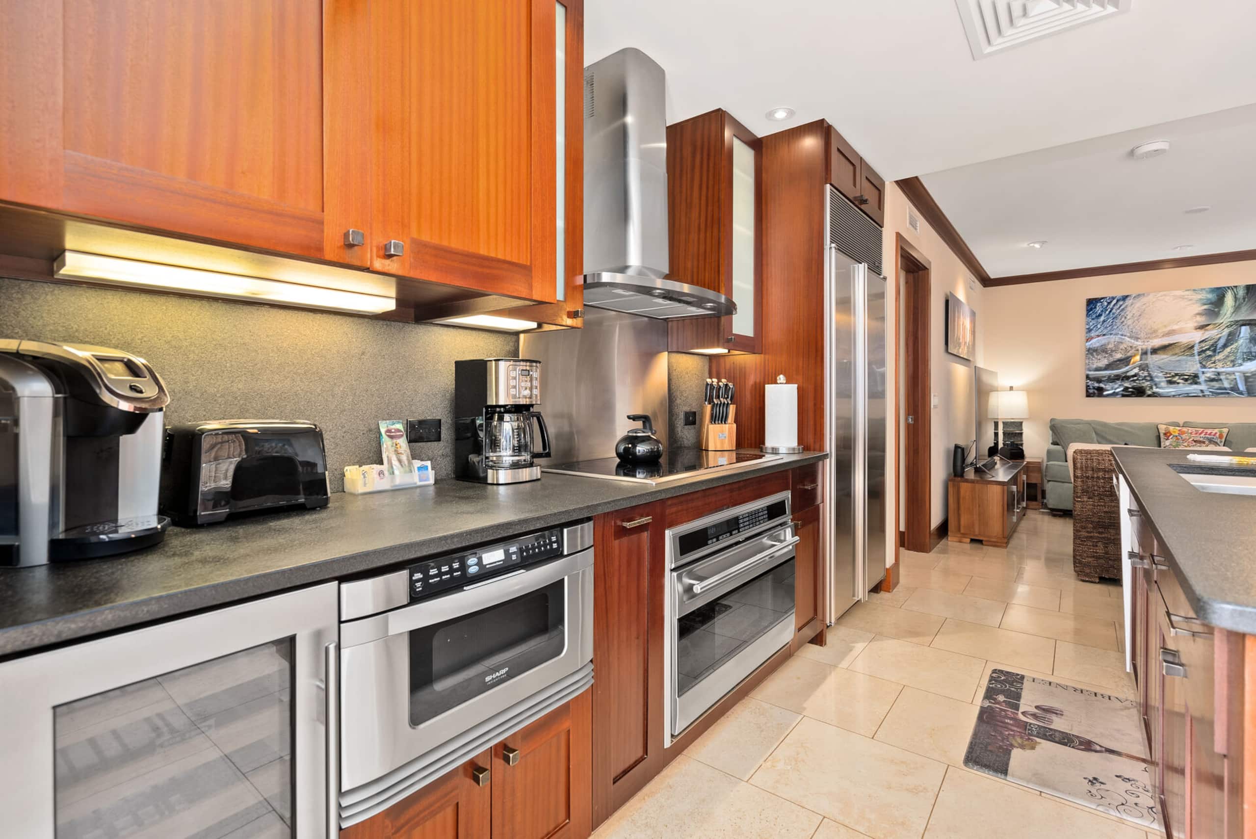 Condo in Kapolei · ★4.88 · 3 bedrooms · 5 beds · 3 private baths - Image 15