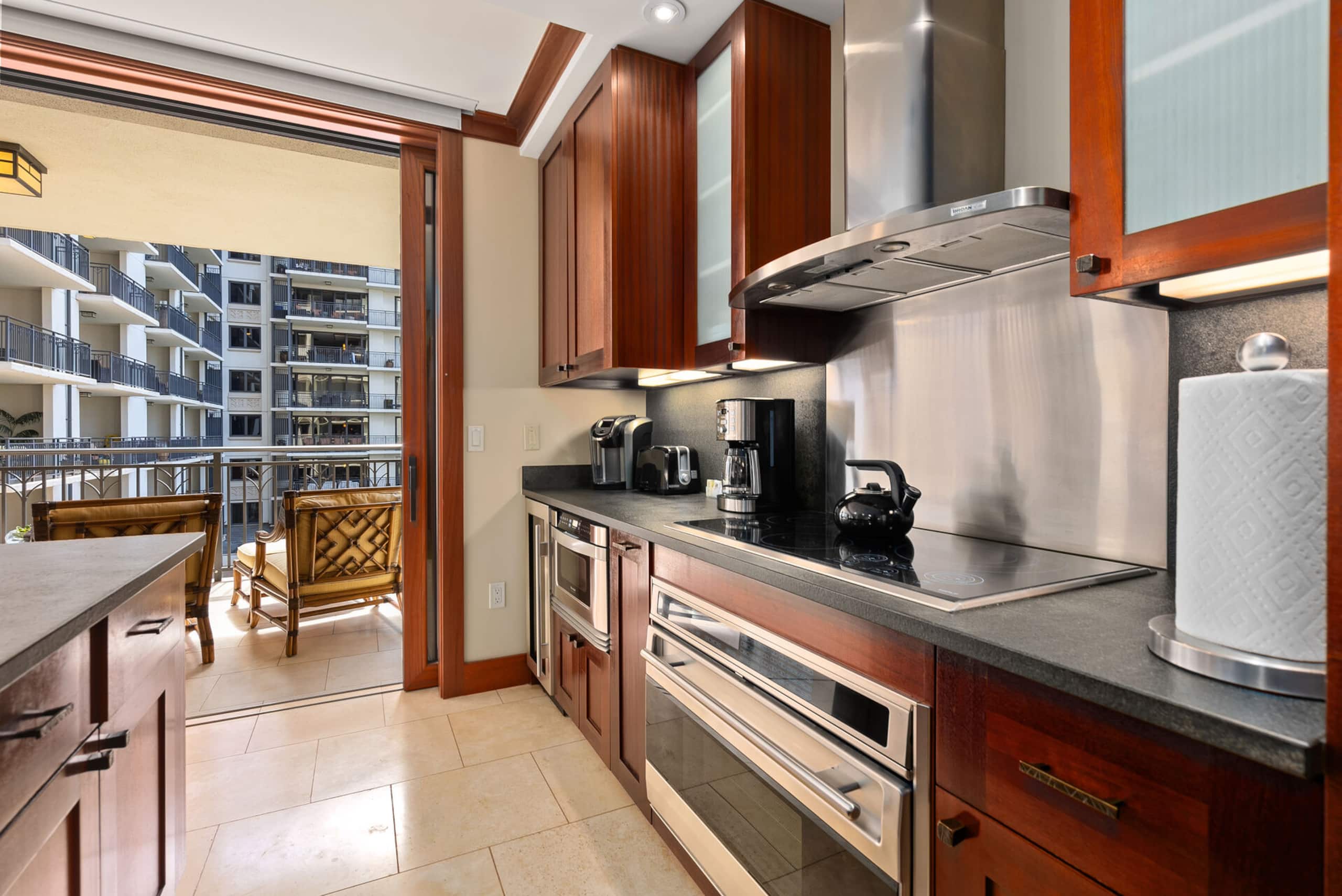 Condo in Kapolei · ★4.88 · 3 bedrooms · 5 beds · 3 private baths - Image 14