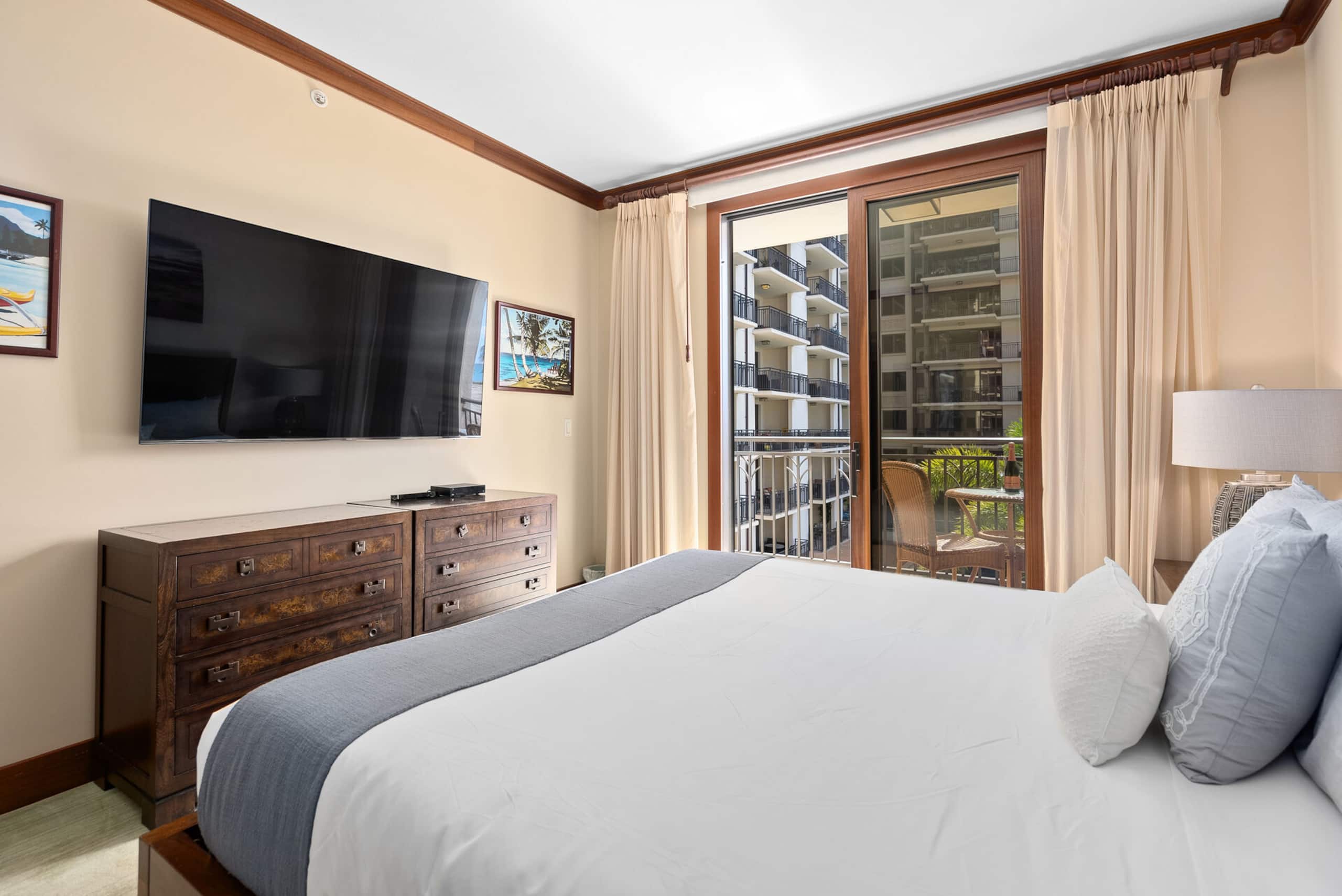 Condo in Kapolei · ★4.88 · 3 bedrooms · 5 beds · 3 private baths - Image 21