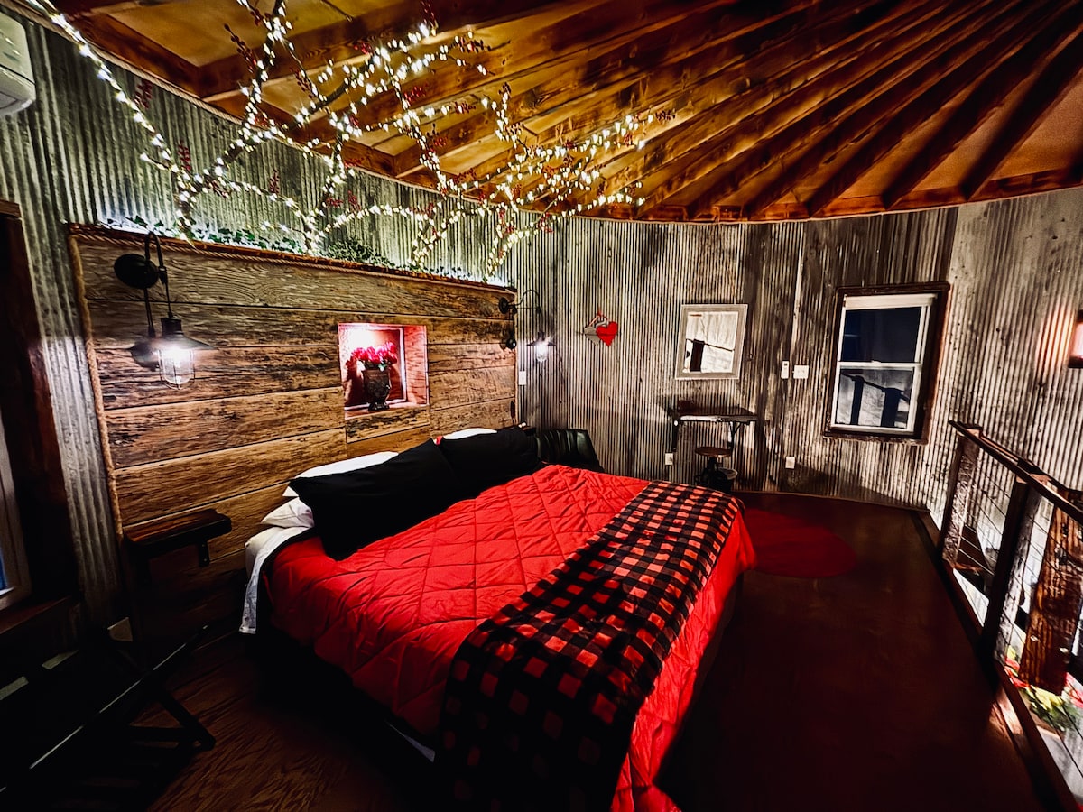 Red Bin - Farm stays for Rent in Sneedville, Tennessee, United