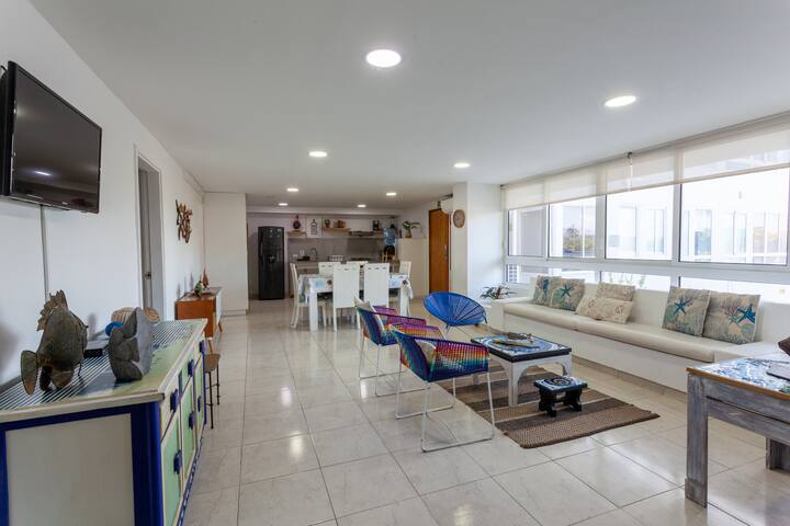 Tu Casa En El Mar managed Airbnb listing 1