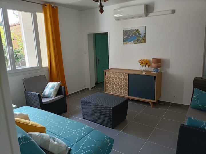 Jolie Maison Indépendante  Et Climatisée Avec Wifi - Miramas