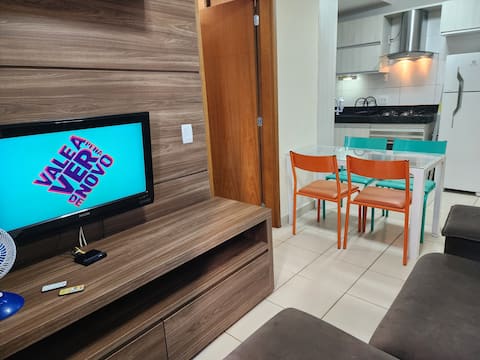 Parking space, Swimming pool, Wi-Fi! Airport and Metro nearby!