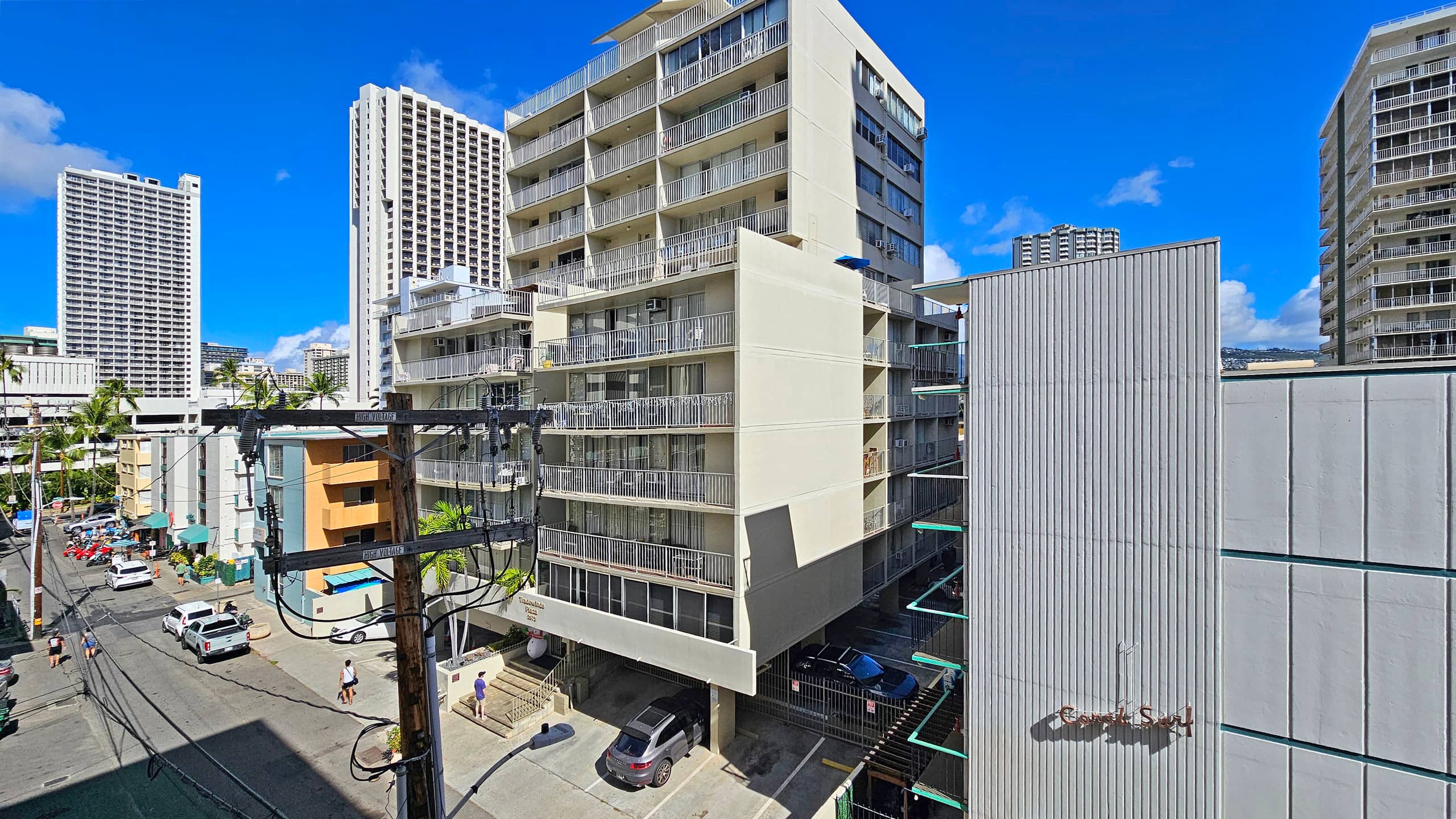 WG 422 at the Waikiki Grand Hotel® - Image 40