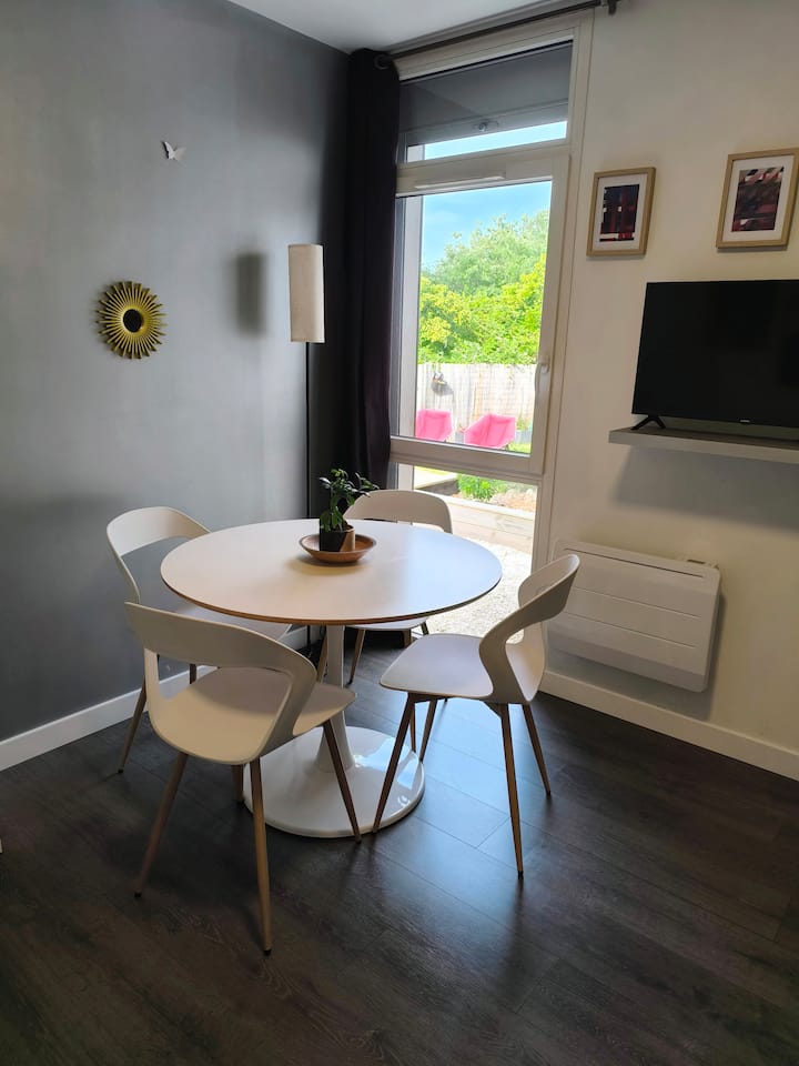 Logement Indépendant Dans Maison D’architecte - Cherbourg-Octeville