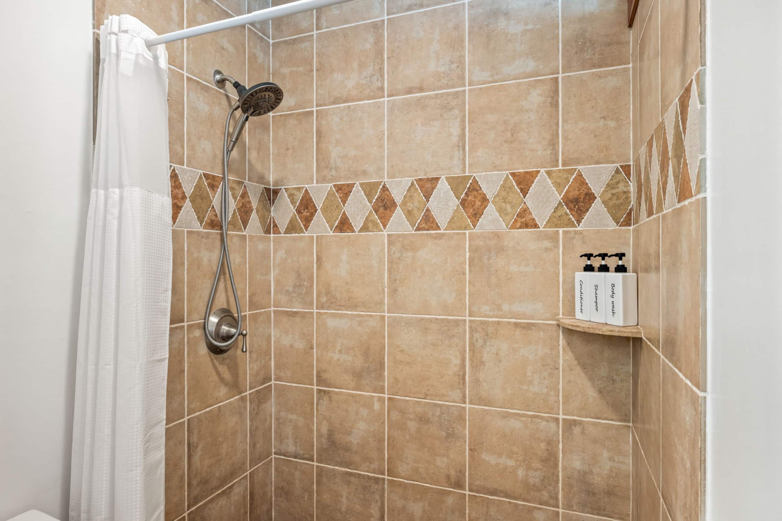 Home in Koloa · ★4.84 · 2 bedrooms · 4 beds · 2 baths - Image 10