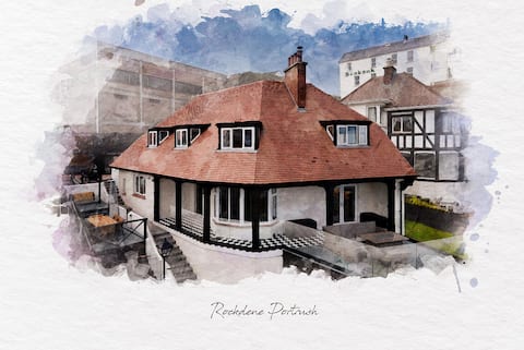"Rockdene"- 5 Star Luxury Sea Front Beach House