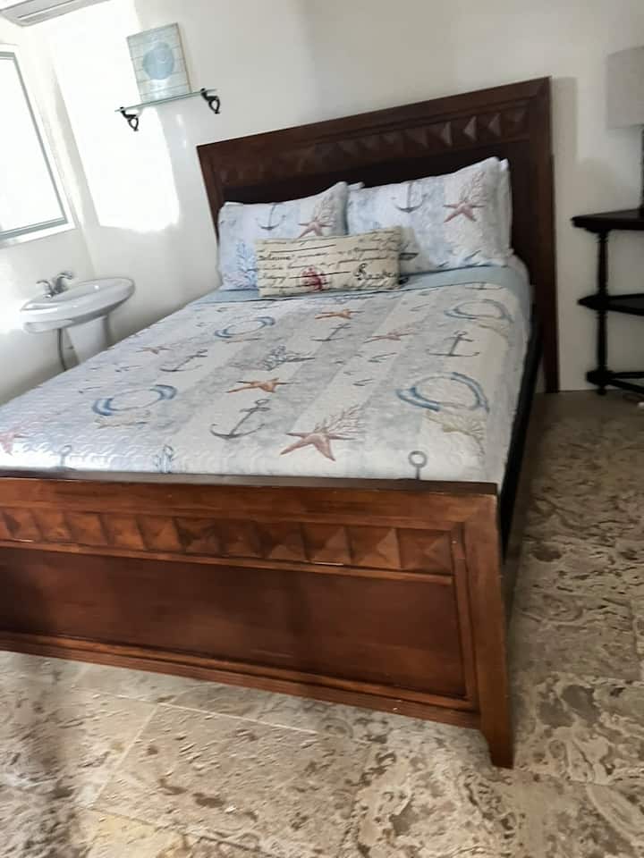 საძინებელი 4