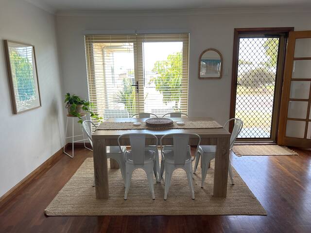 Bronte gallery image 4