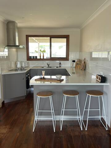 Bronte gallery image 5