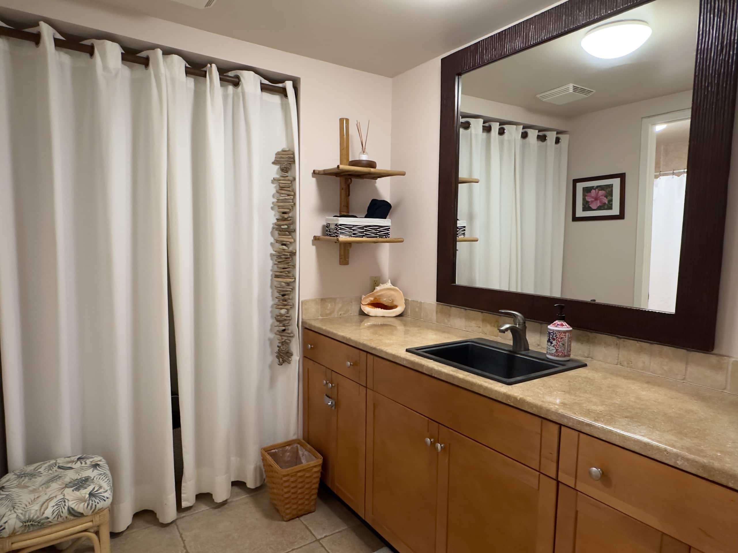 Condo in Princeville · ★4.98 · 2 bedrooms · 3 beds · 2 baths - Image 17