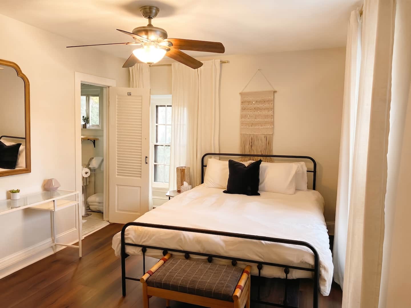 Carriage House Apartment
