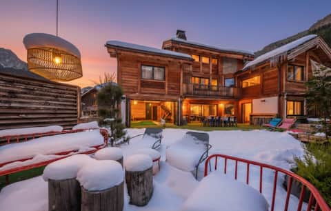 Orion Chalet Serre-Chevalier swimming pool cinema sauna