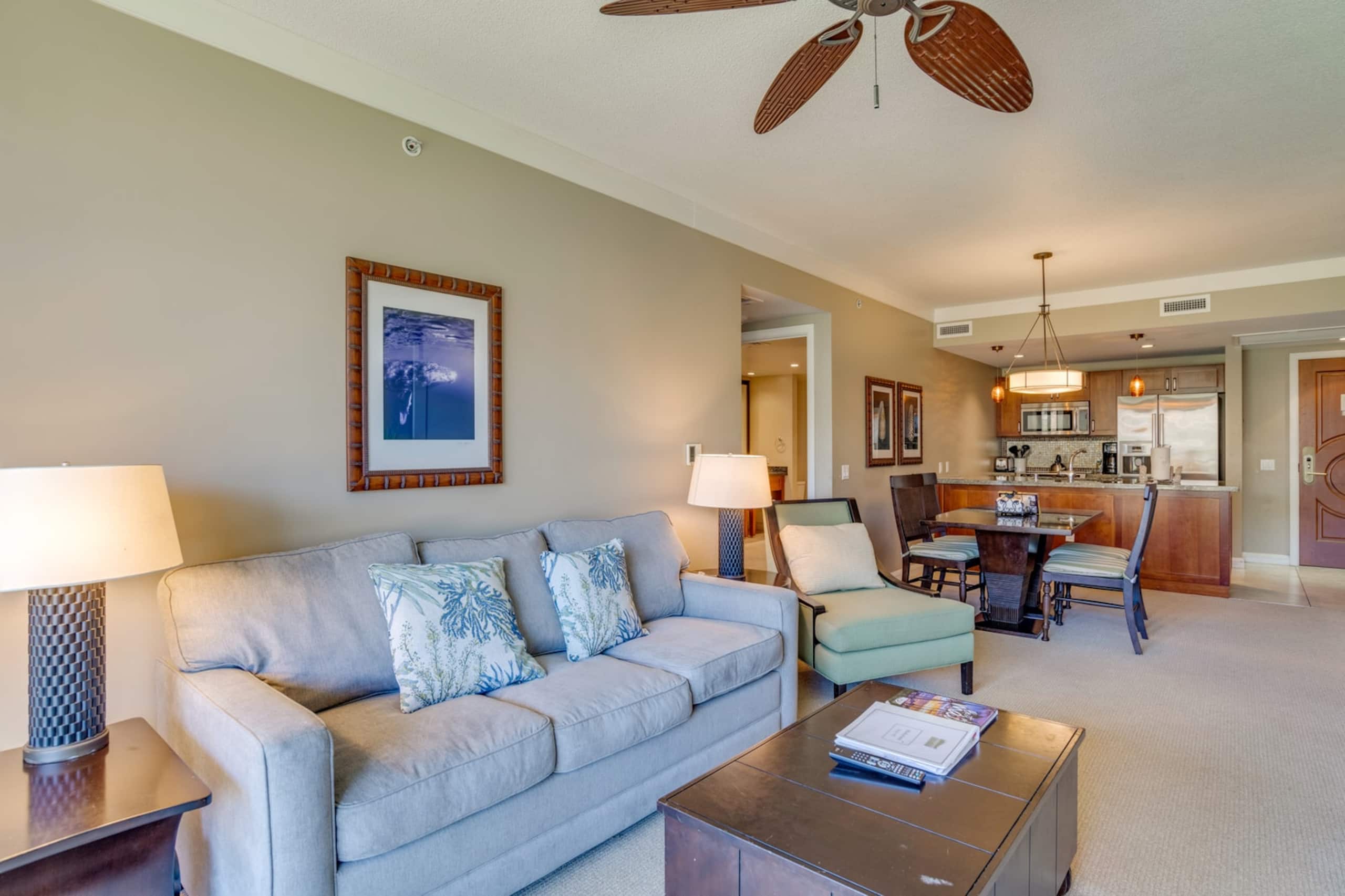 Condo in Lahaina · ★4.83 · 2 bedrooms · 3 beds · 1 bath - Image 3