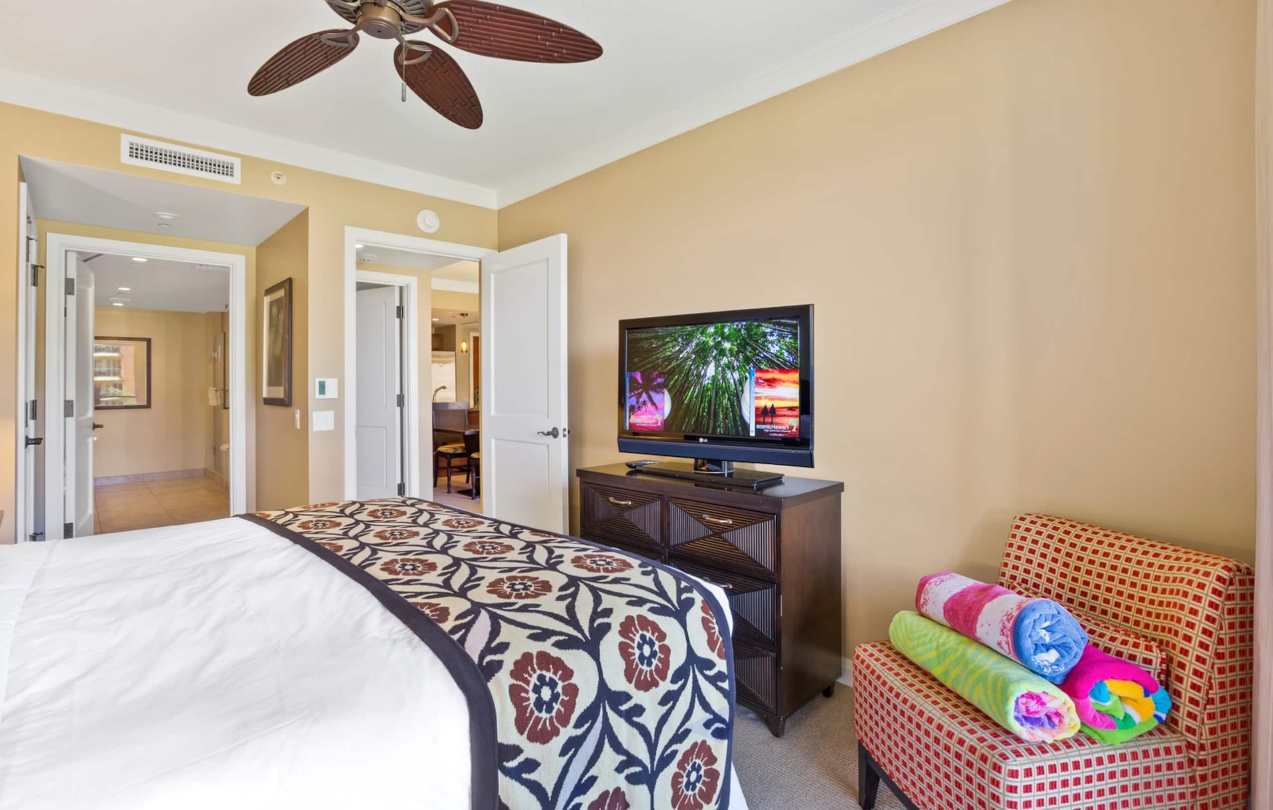 Condo in Lahaina · ★4.83 · 2 bedrooms · 3 beds · 1 bath - Image 14