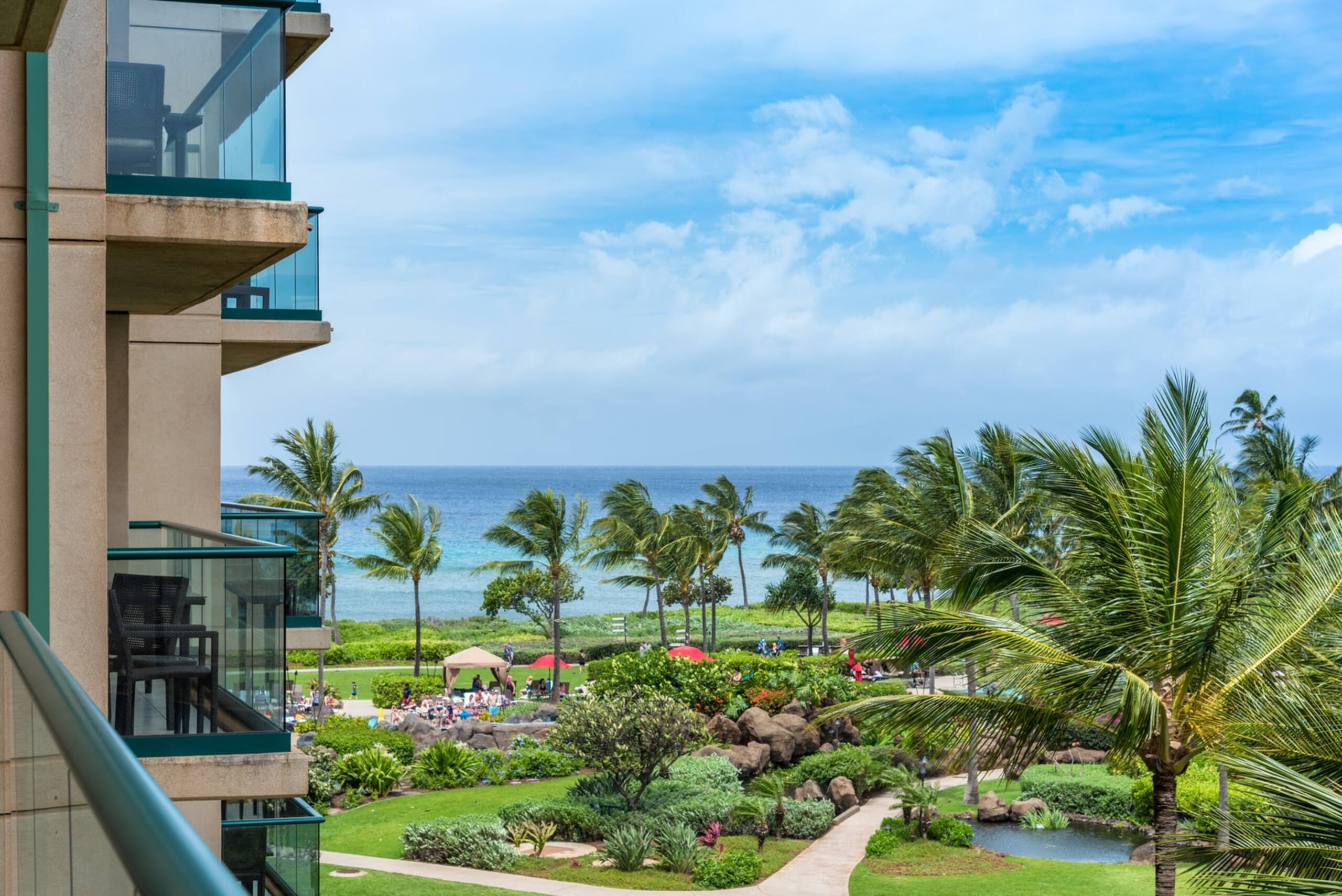 Condo in Lahaina · ★4.83 · 2 bedrooms · 3 beds · 1 bath - Image 50