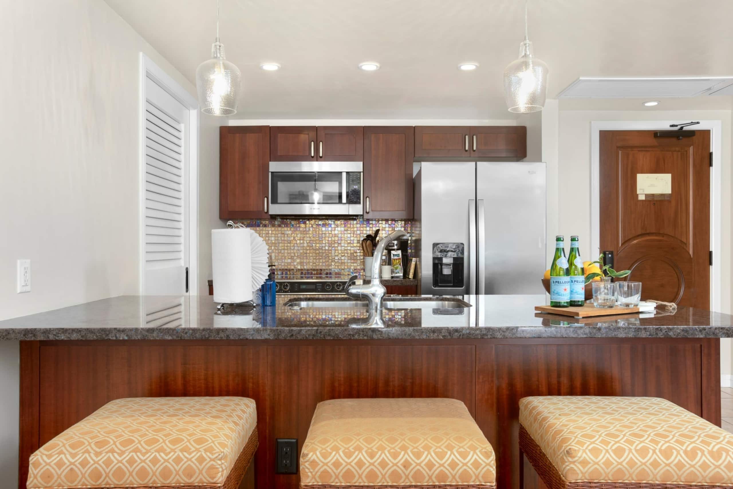 Condo in Lahaina · ★5.0 · 2 bedrooms · 4 beds · 2 baths - Image 17